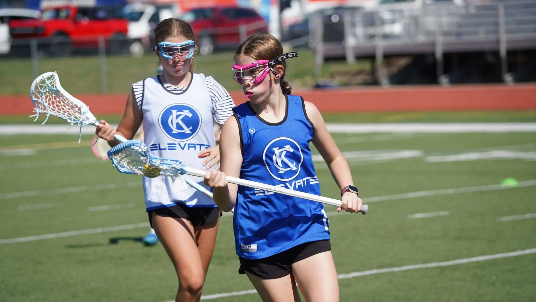 KC Elevate girls in Elevate jerseys at a fall game